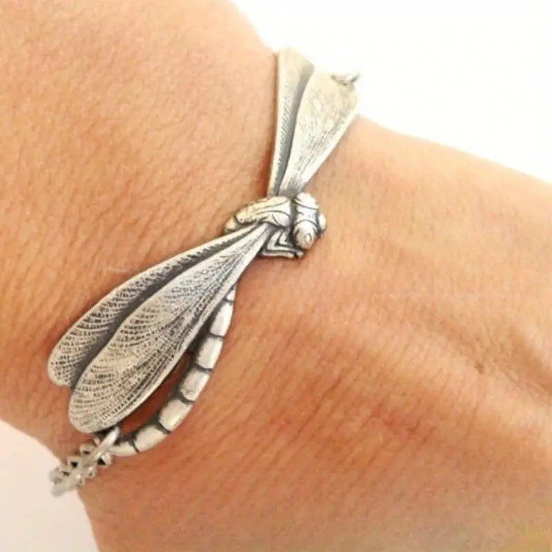 Creative Vintage Dragonfly-shaped Bracelet