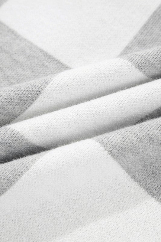 Plus Size Checker Buttoned Polo Collar Sweater