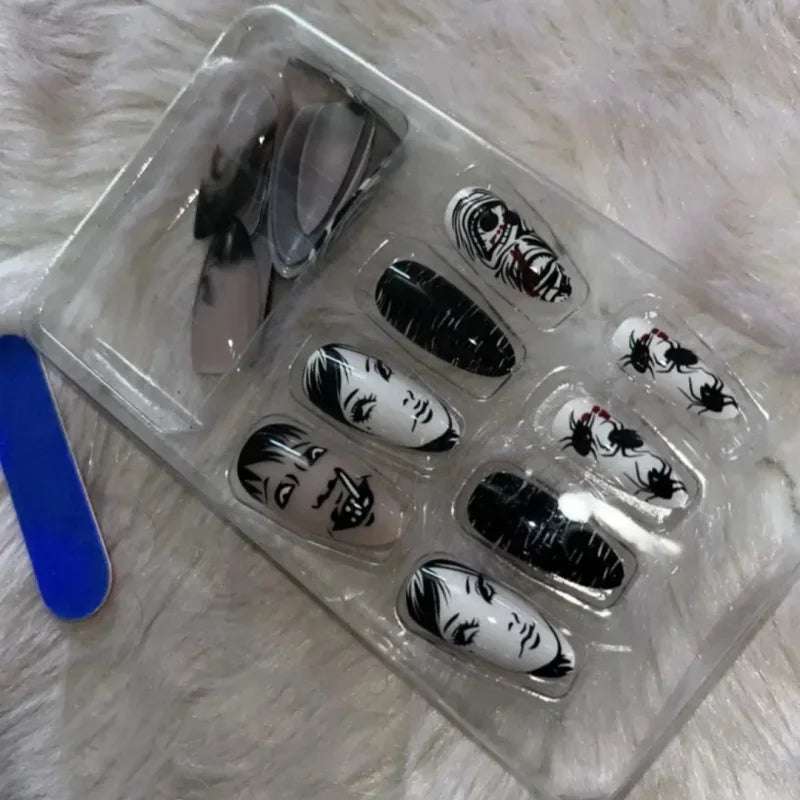 24Pcs Horror Comic Tomie Press on Nails Almond Glossy Black Japanese