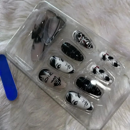 24Pcs Horror Comic Tomie Press on Nails Almond Glossy Black Japanese
