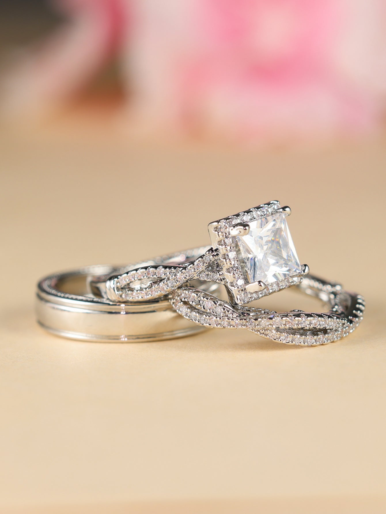 Green Hollow Rose Gold Three-Piece Diamond-Encrusted Zircon Ring Set